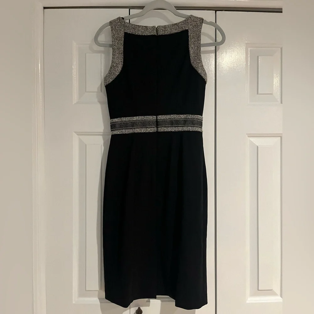 WHITE HOUSE BLACK MARKET MIDI BLACK DRESS - Picture 2 of 9
